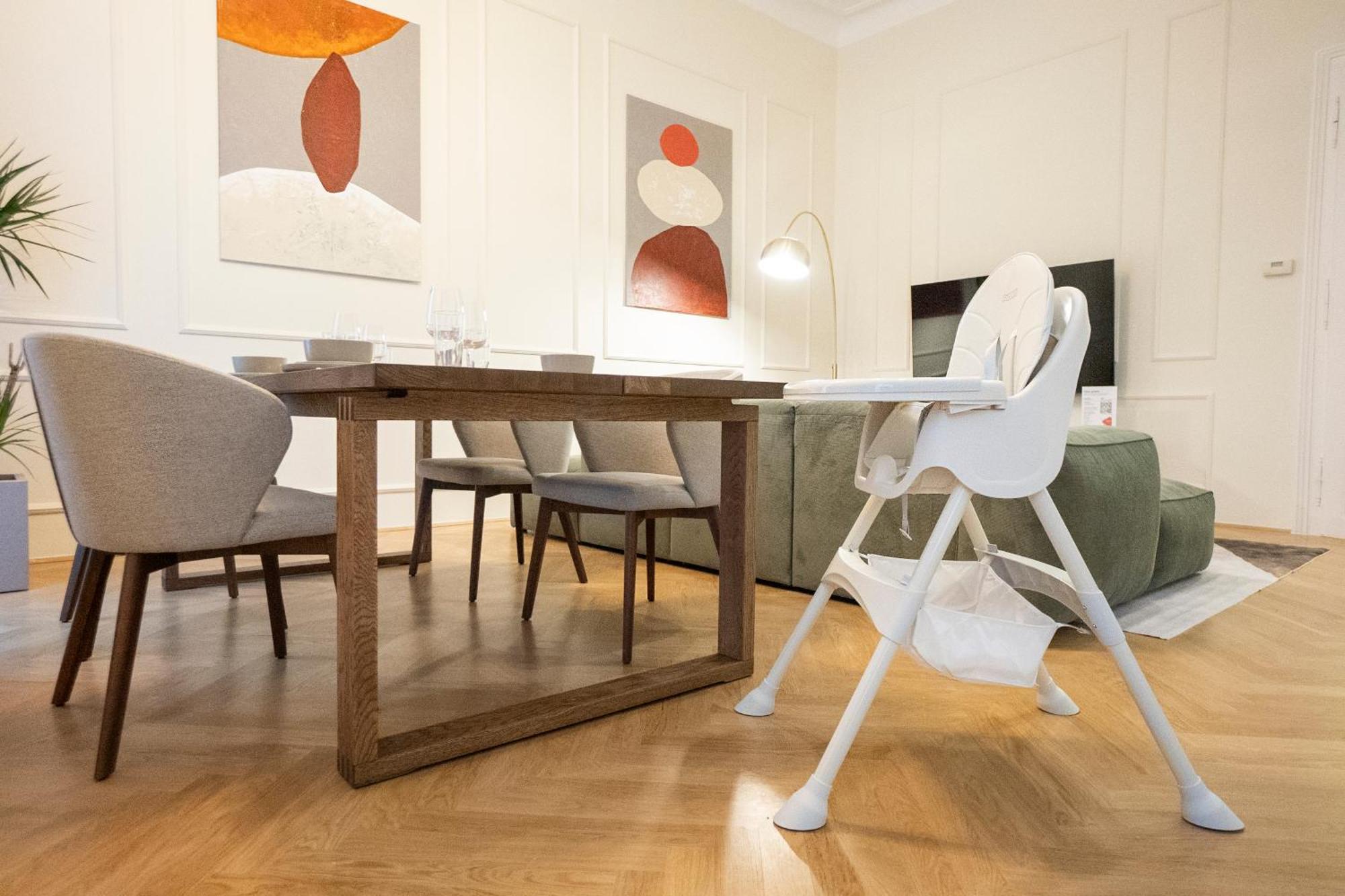 Elegant 2br Near Parliament, Self 24h Check-in Apartment Wien